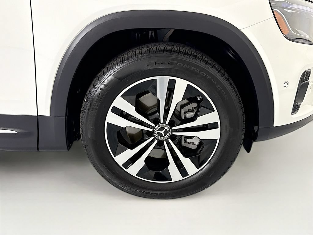 Certified 2026 Mercedes-Benz GLB 250 image 32