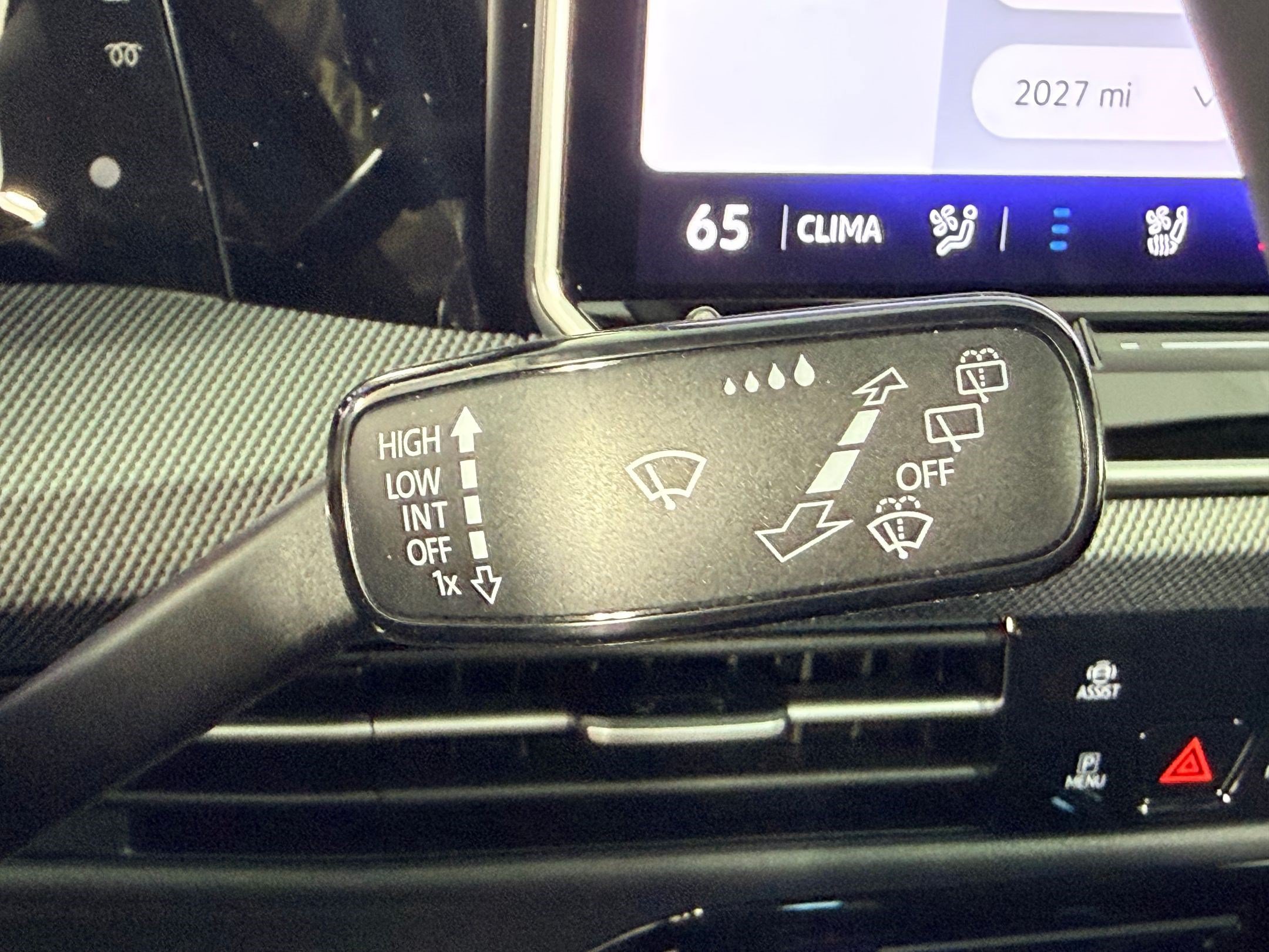 Used 2026 Volkswagen Golf AWD/4WD image 27