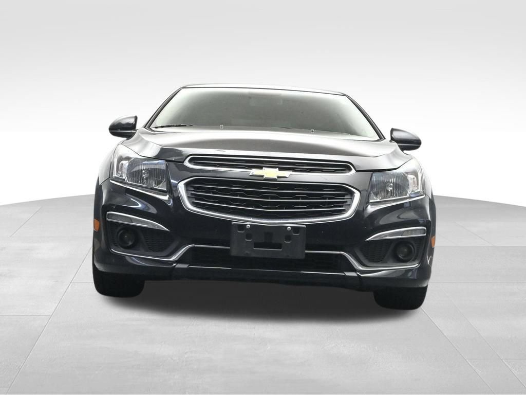 Used 2016 Chevrolet Cruze LT w/ Sun, Sound and Sport Package FWD image 16