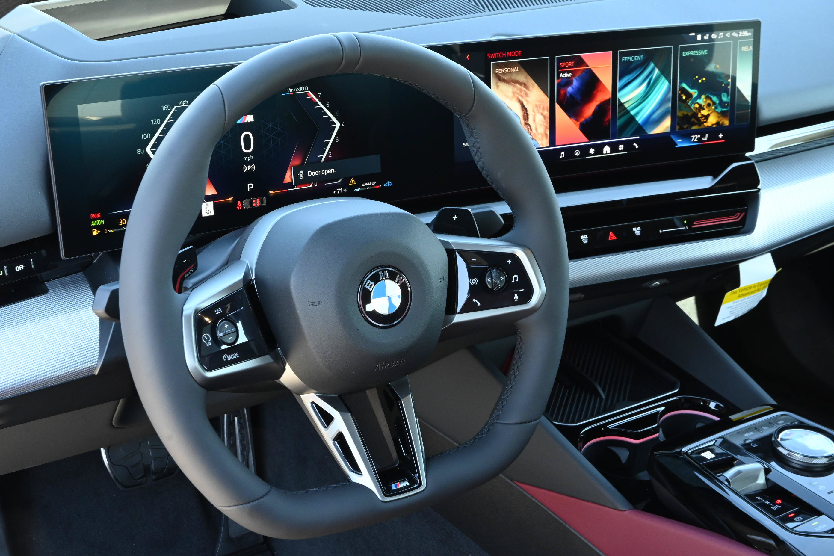 Used 2026 BMW 530i w/ M Sport Package RWD image 11