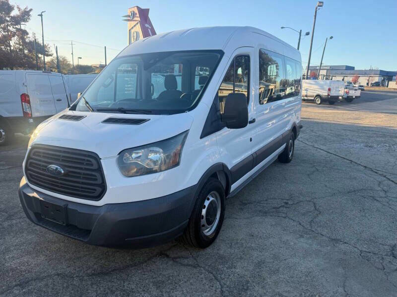 Used 2016 Ford Transit 350 XL image 2