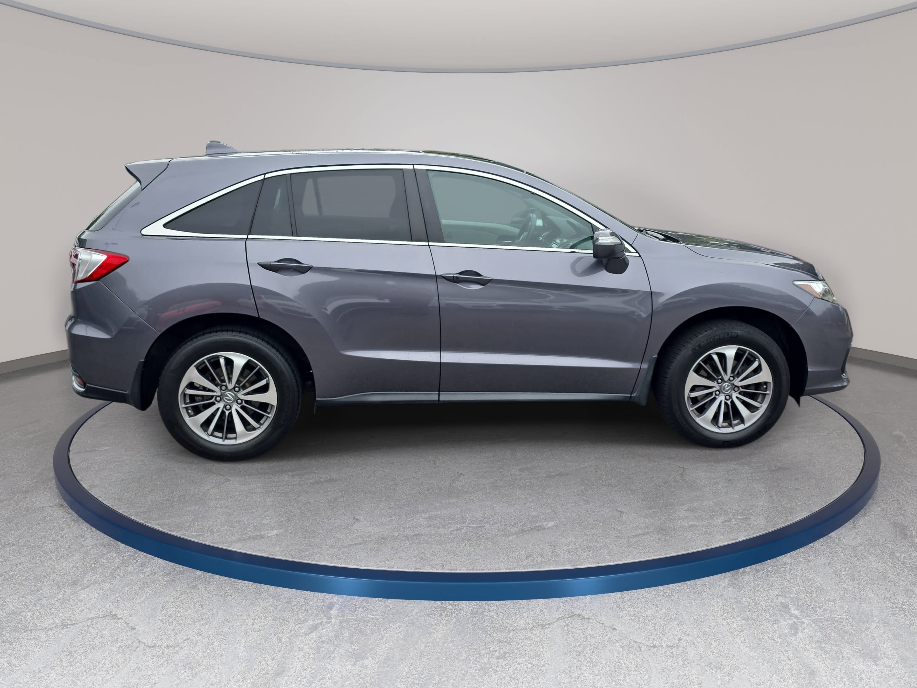 Used 2017 Acura RDX AWD w/ Advance Package image 4