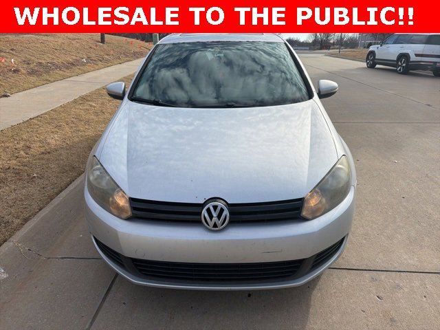 Used 2011 Volkswagen Golf 4-Door image 8