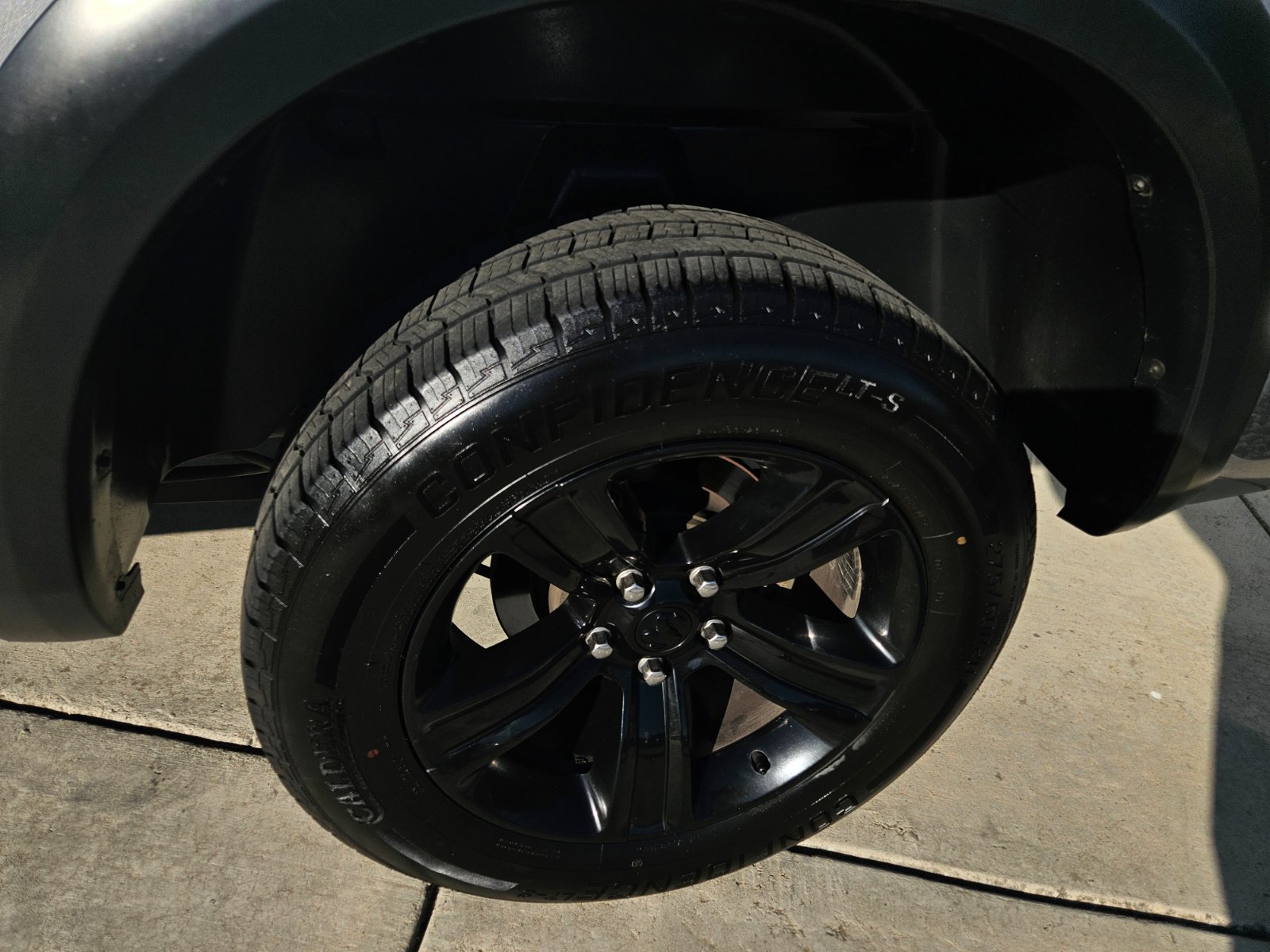 Used 2024 RAM 1500 Warlock AWD/4WD image 9