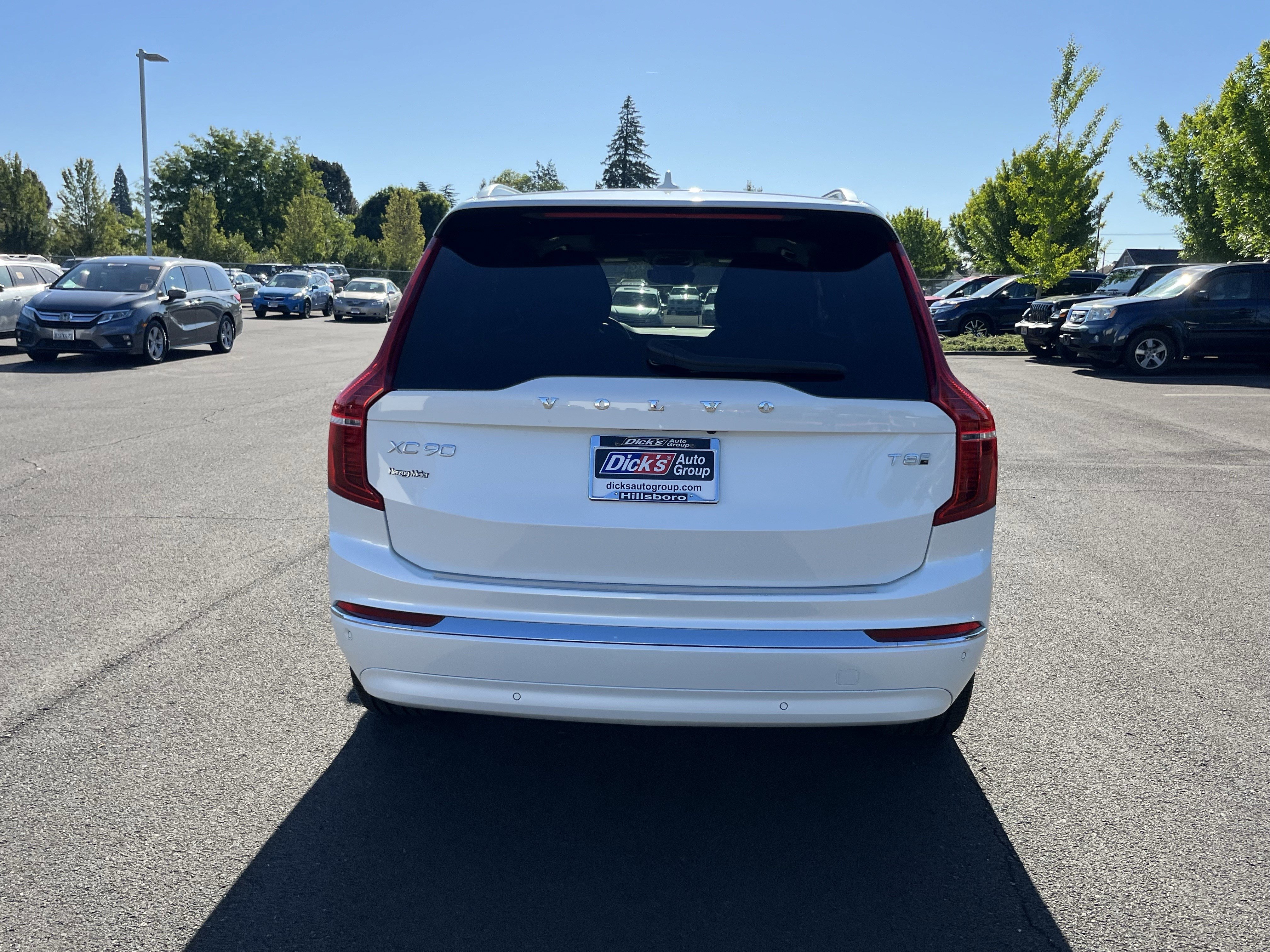 Used 2025 Volvo XC90 T8 Plus w/ Protection Package Premier AWD/4WD image 4
