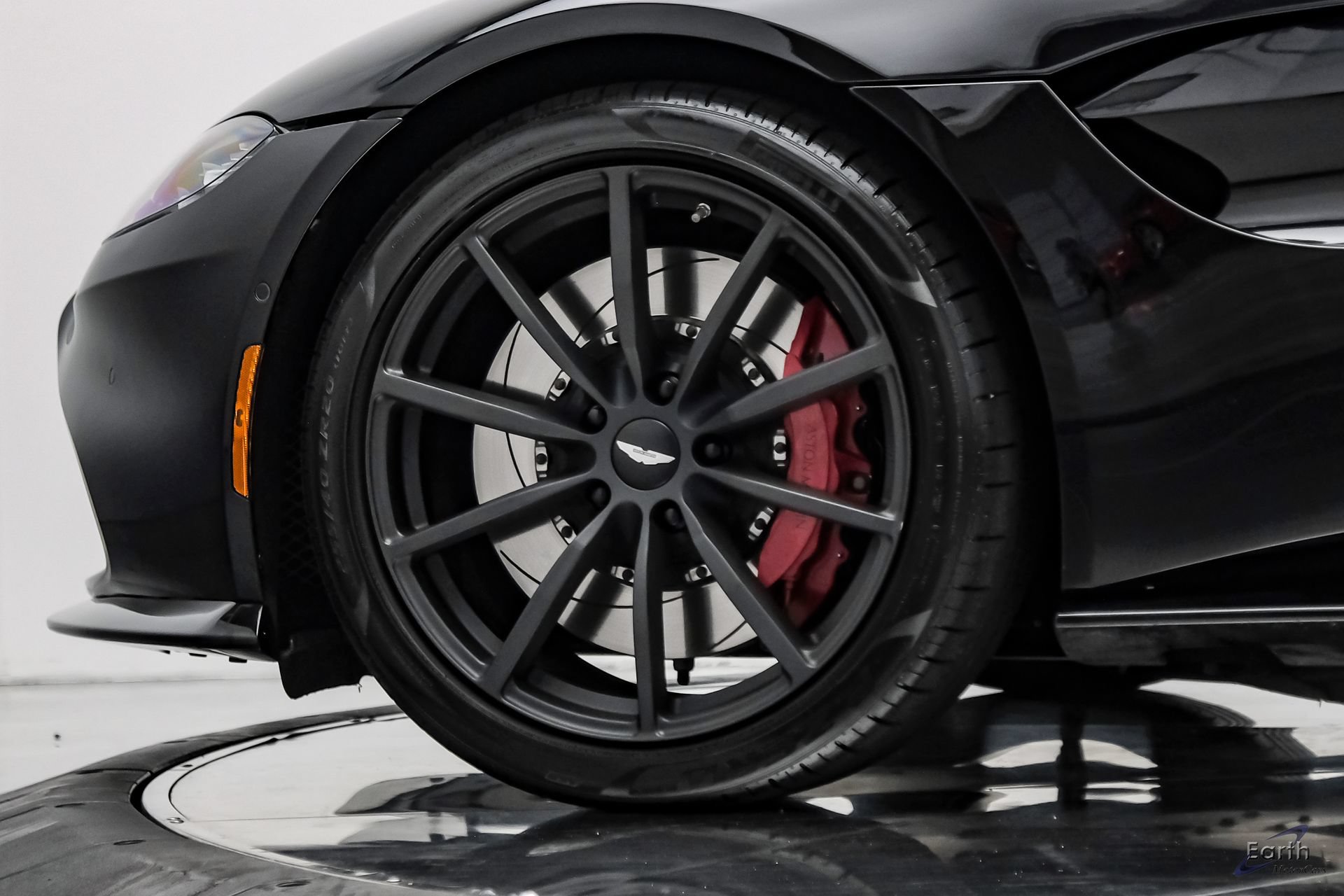 Used 2022 Aston Martin V8 Vantage Roadster RWD image 99