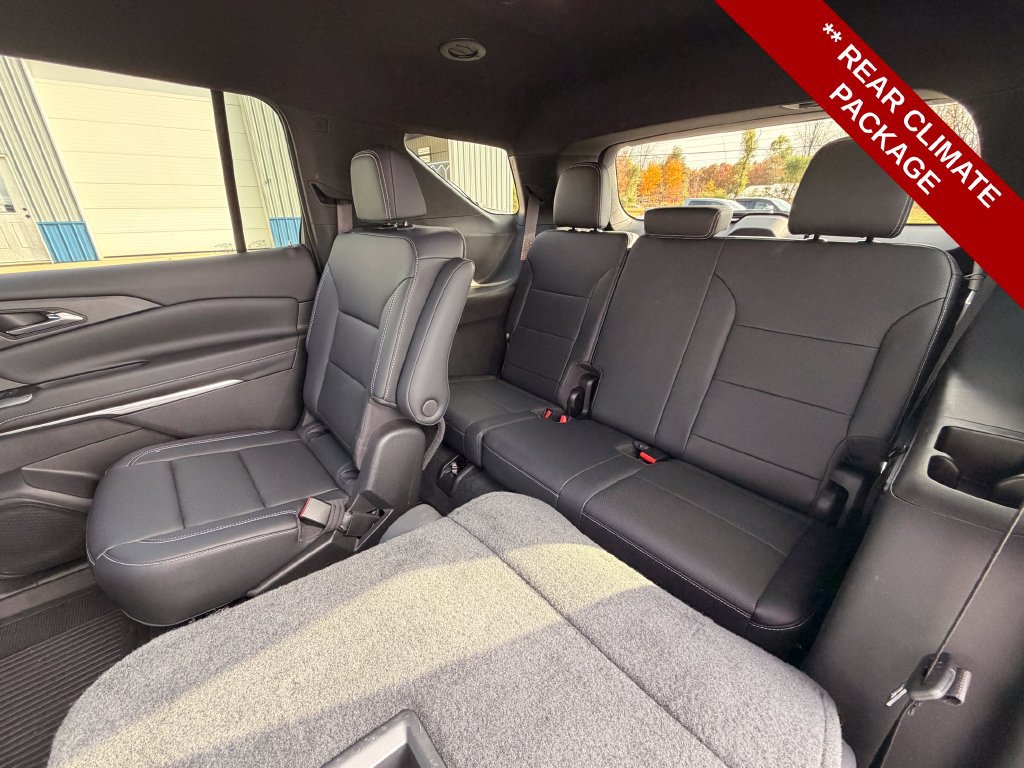 Used 2024 Chevrolet Traverse LT w/ LPO, Floor Liner Package AWD/4WD image 15