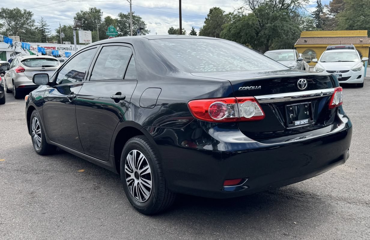 Used 2012 Toyota Corolla L FWD image 5