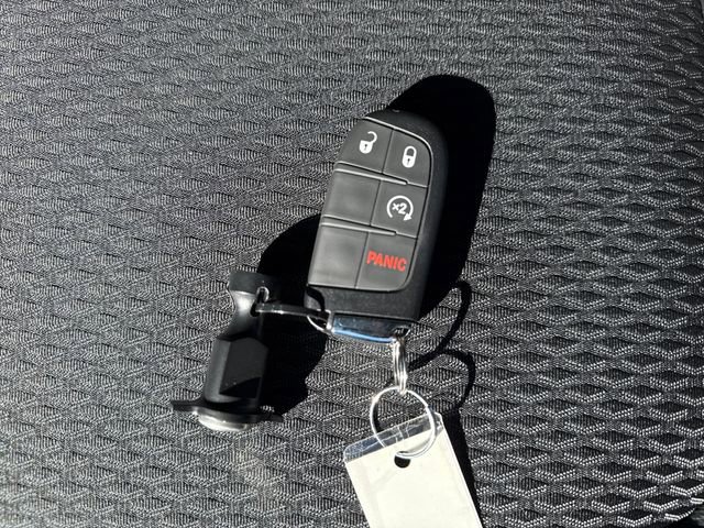 New 2026 Jeep Compass Latitude image 28