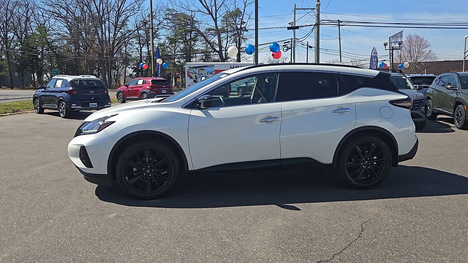 Used 2023 Nissan Murano SV w/ SV Midnight Edition Package AWD/4WD image 5