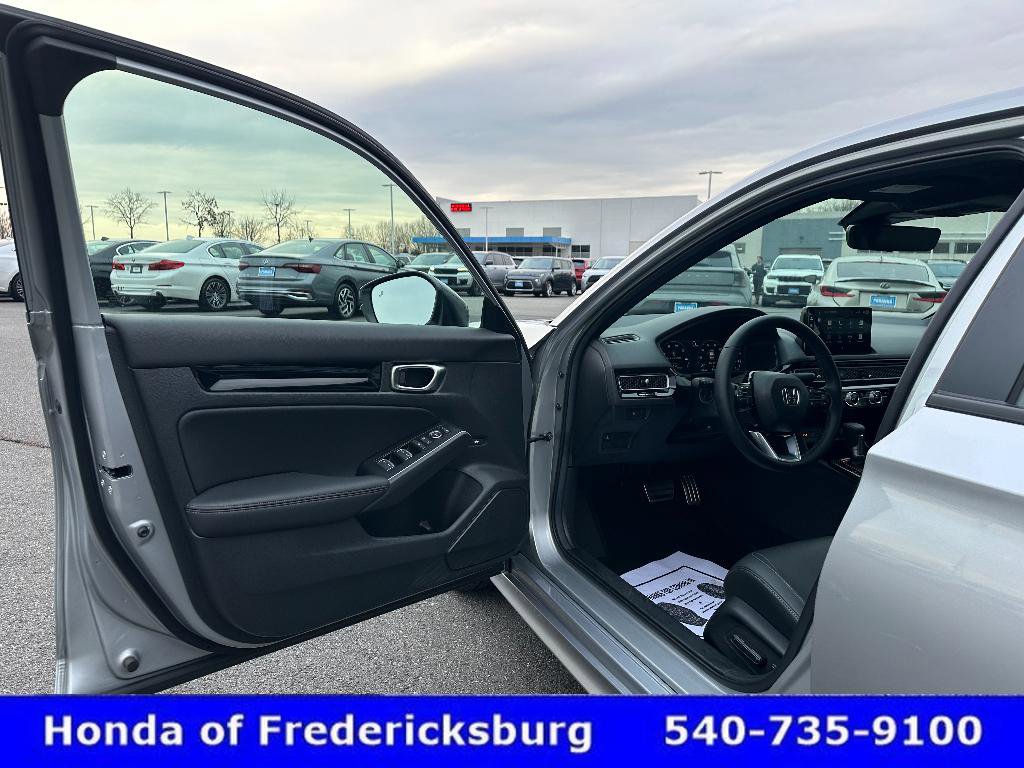 Certified 2025 Honda Civic Sport Touring image 27