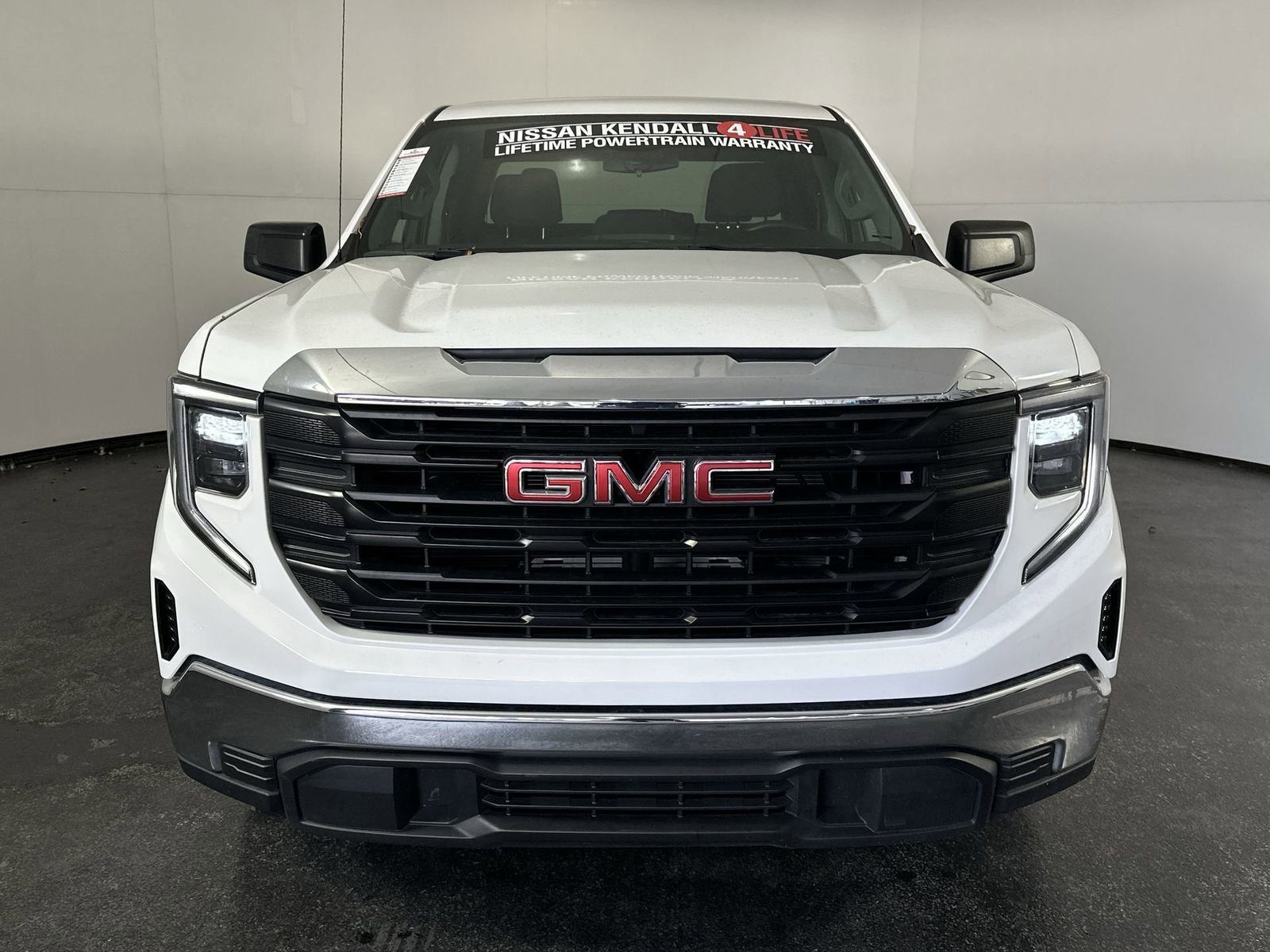 Used 2023 GMC Sierra 1500 Pro w/ Trailering Package image 3
