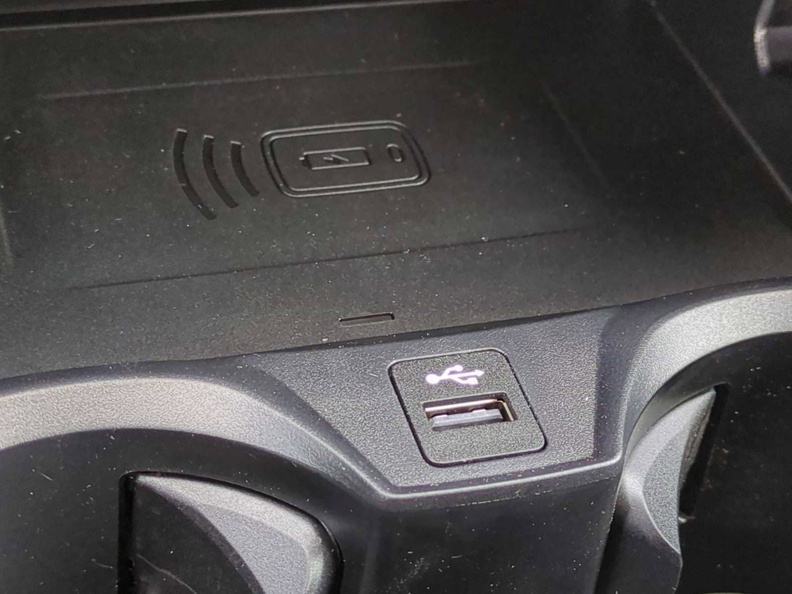 Used 2025 BMW i4 xDrive40i w/ Premium Package image 34