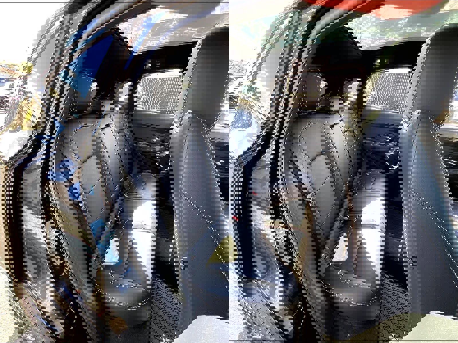 Used 2024 Jaguar E-PACE R-Dynamic SE image 29