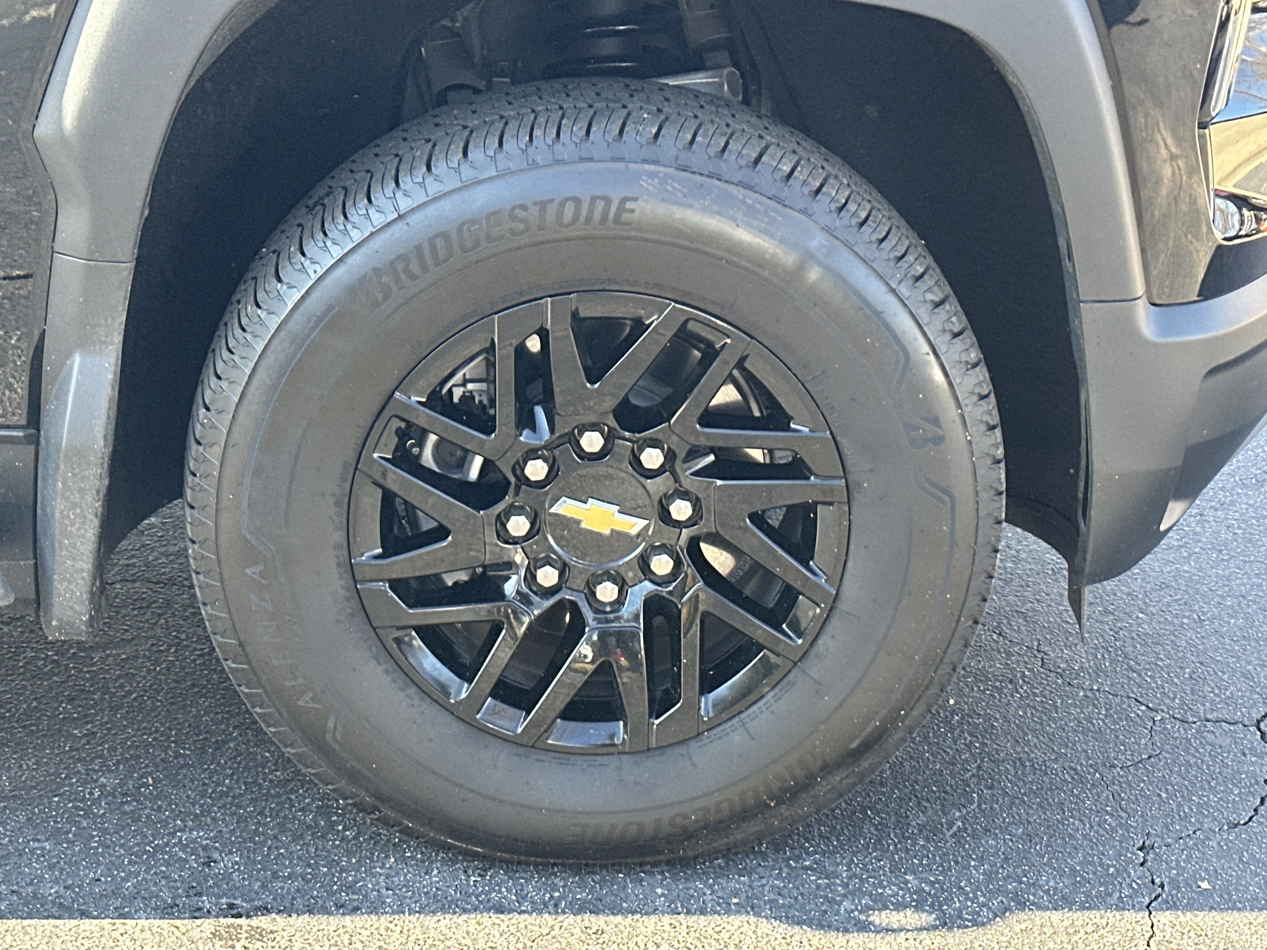 New 2025 Chevrolet Silverado EV LT image 13