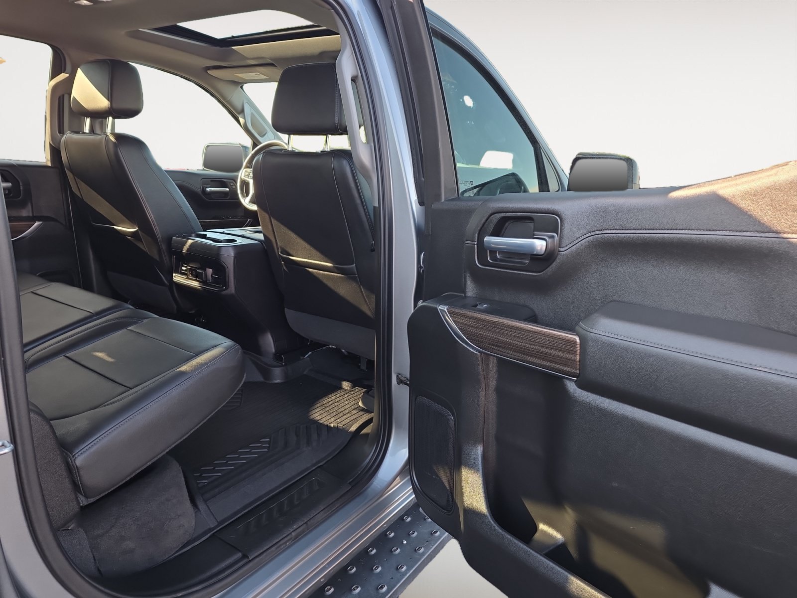 Used 2020 Chevrolet Silverado 1500 LT Trail Boss AWD/4WD image 13