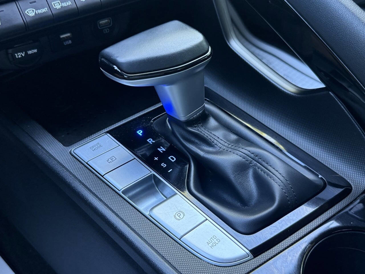 Used 2023 Hyundai Elantra SEL w/ Convenience Package image 21