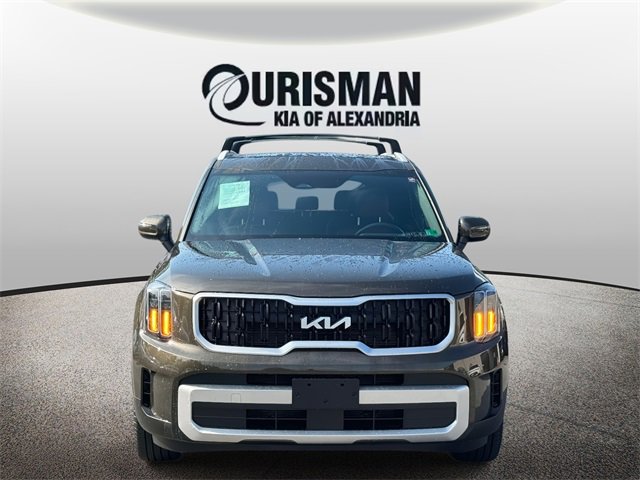 Used 2024 Kia Telluride EX w/ EX Captain's Chair Package image 25