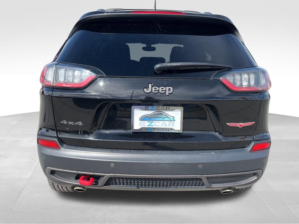 Used 2019 Jeep Cherokee Trailhawk w/ Cold Weather Group image 6