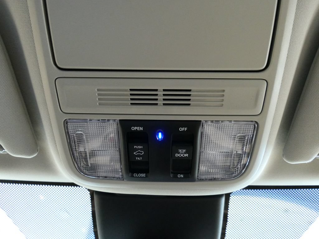New 2027 Honda Odyssey Touring image 27