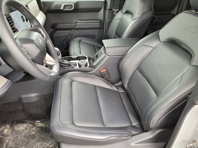 New 2026 Ford Bronco Outer Banks AWD/4WD image 15