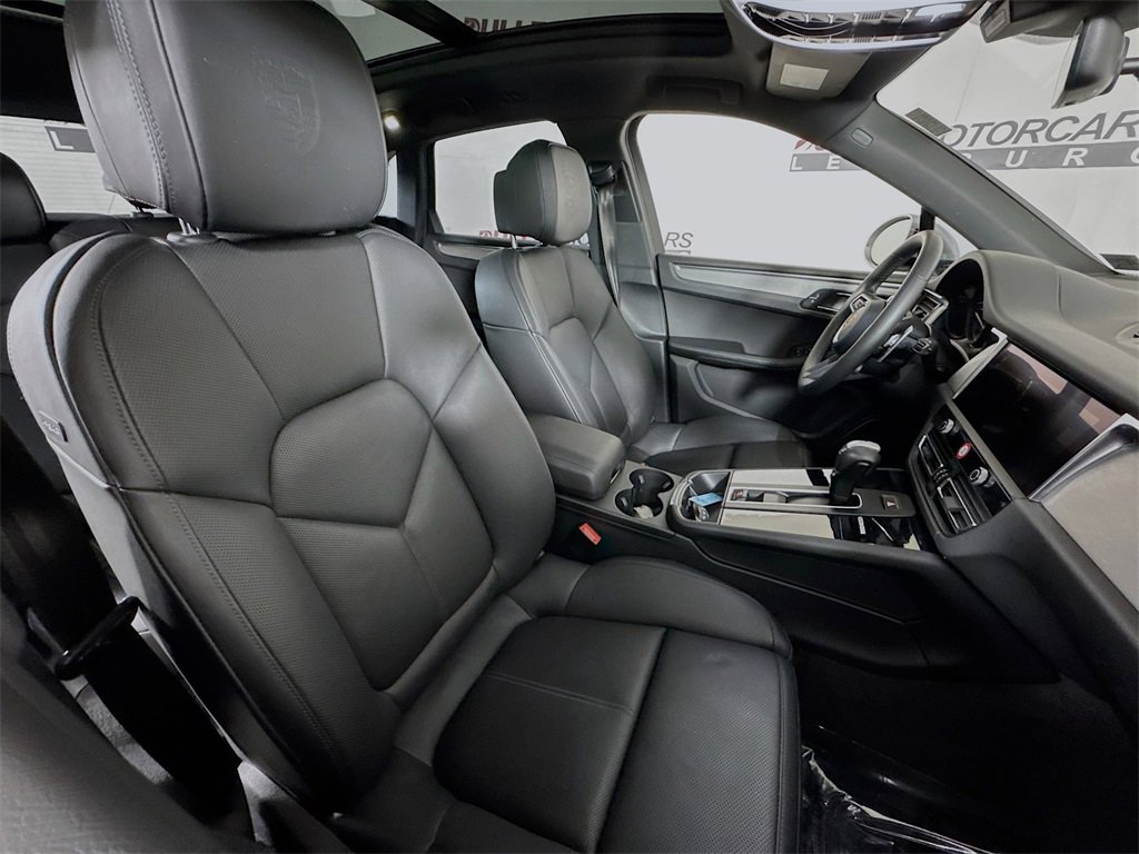 Used 2023 Porsche Macan S image 29