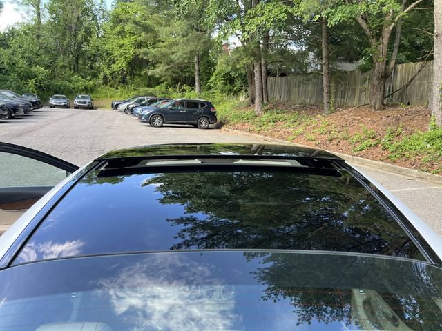Used 2019 Mercedes-Benz C 300 4MATIC Sedan image 34