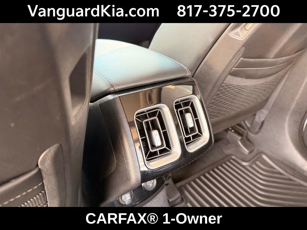 Certified 2022 Kia Sorento SX image 24
