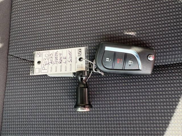 Used 2023 Toyota RAV4 LE image 6