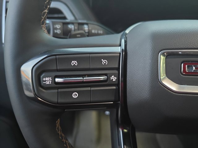 Used 2025 GMC Yukon AT4 image 17