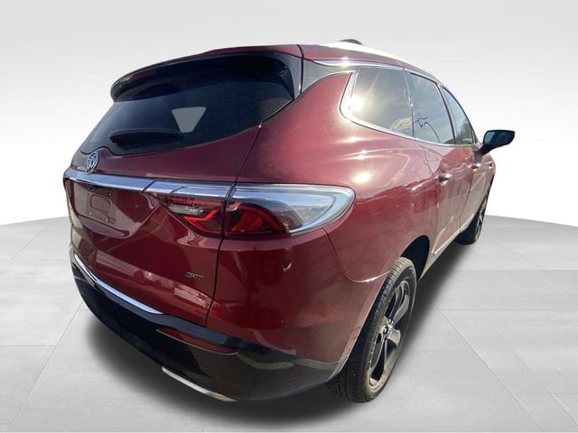 Used 2024 Buick Enclave Essence w/ Sport Touring Edition image 9