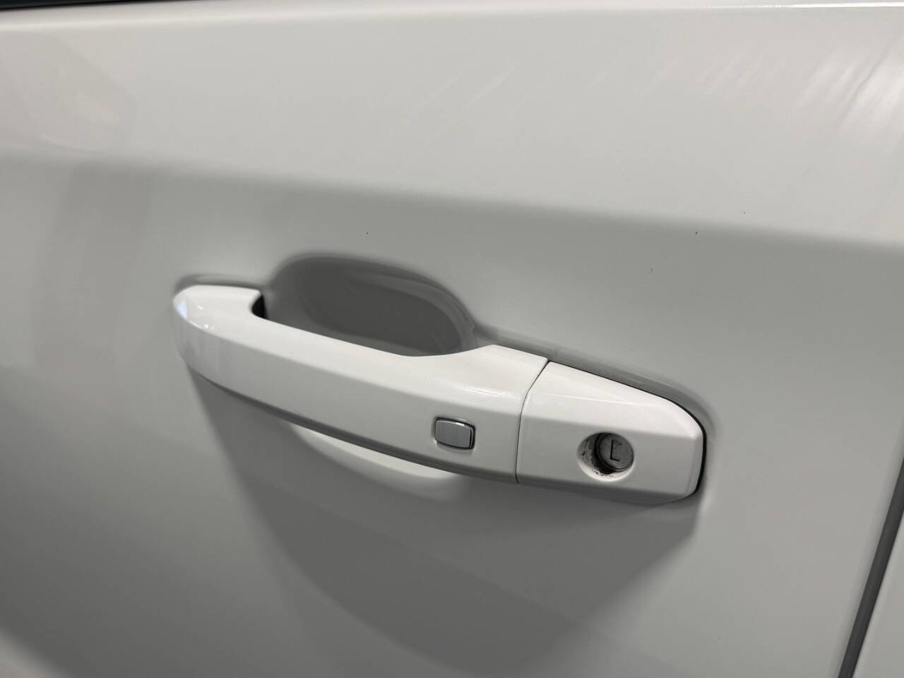 Used 2019 Chevrolet Silverado 1500 RST image 12