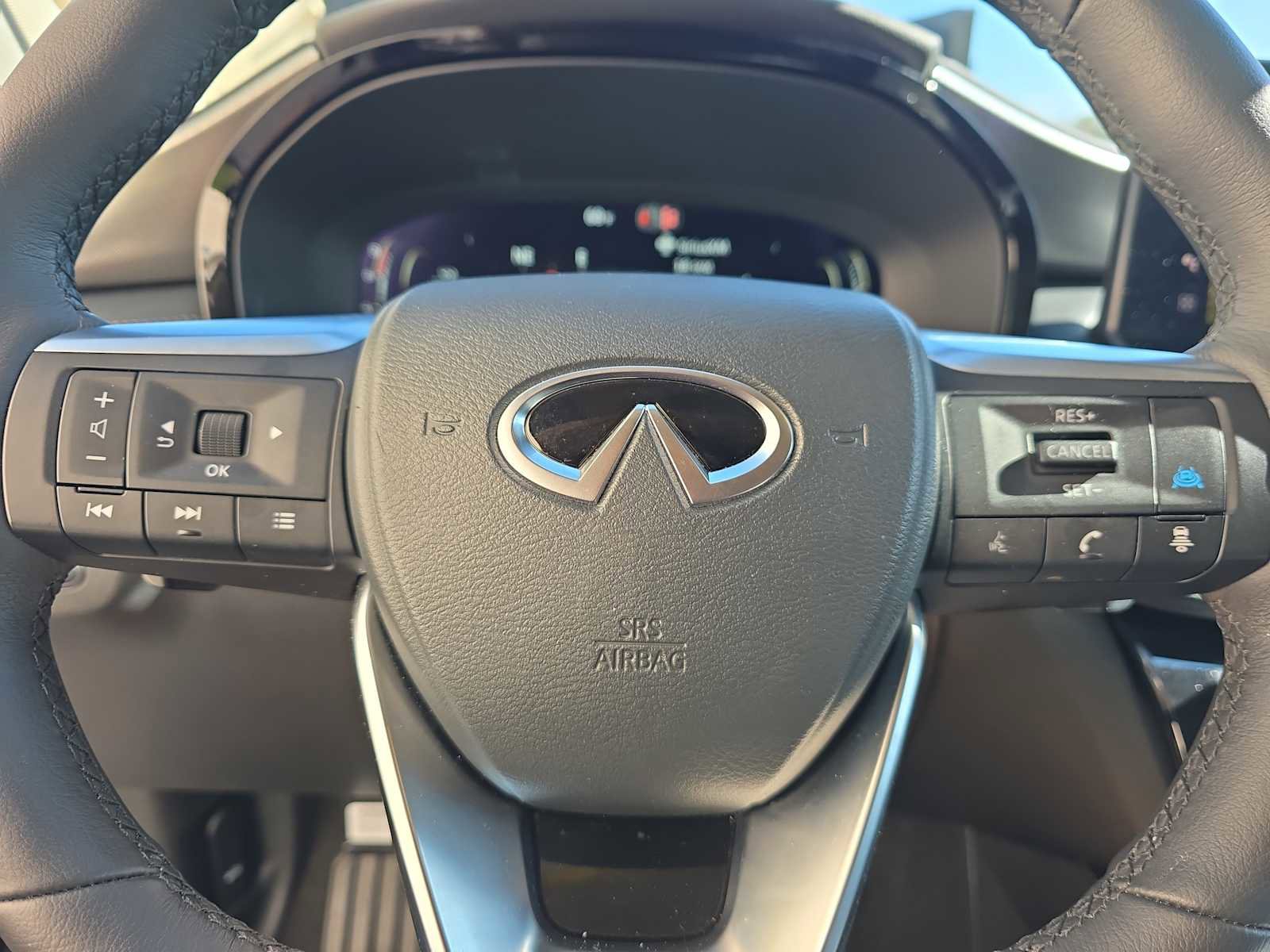 Certified 2026 INFINITI QX60 Luxe w/ Family Package image 21