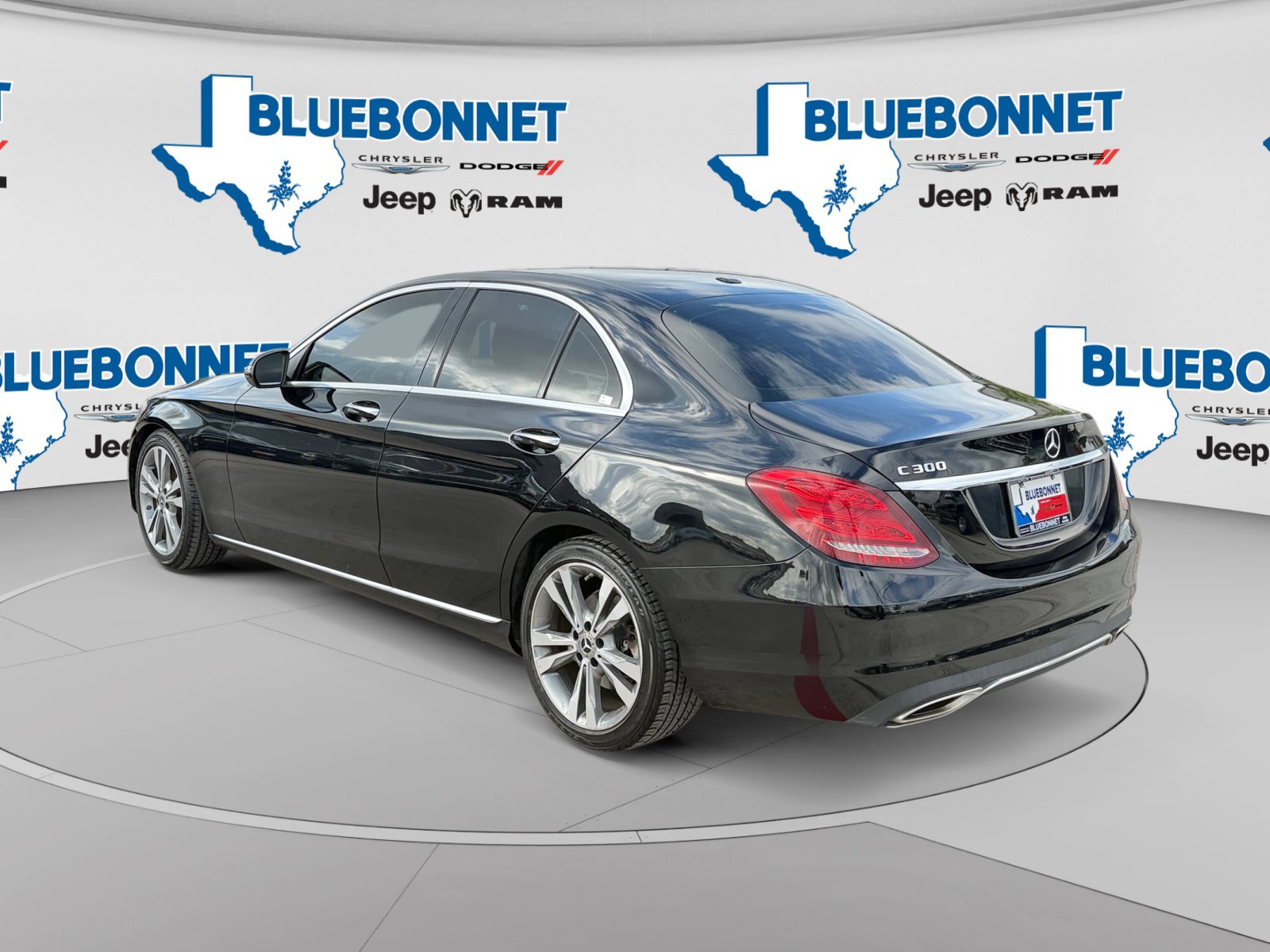 Used 2018 Mercedes-Benz C 300 Sedan image 7