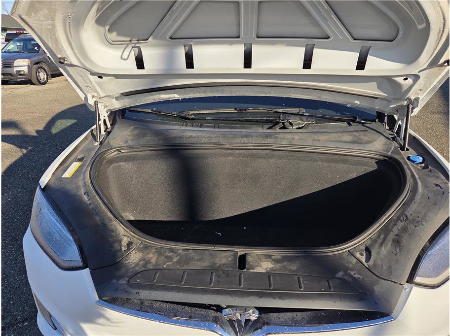 Used 2016 Tesla Model X 90D AWD/4WD image 30