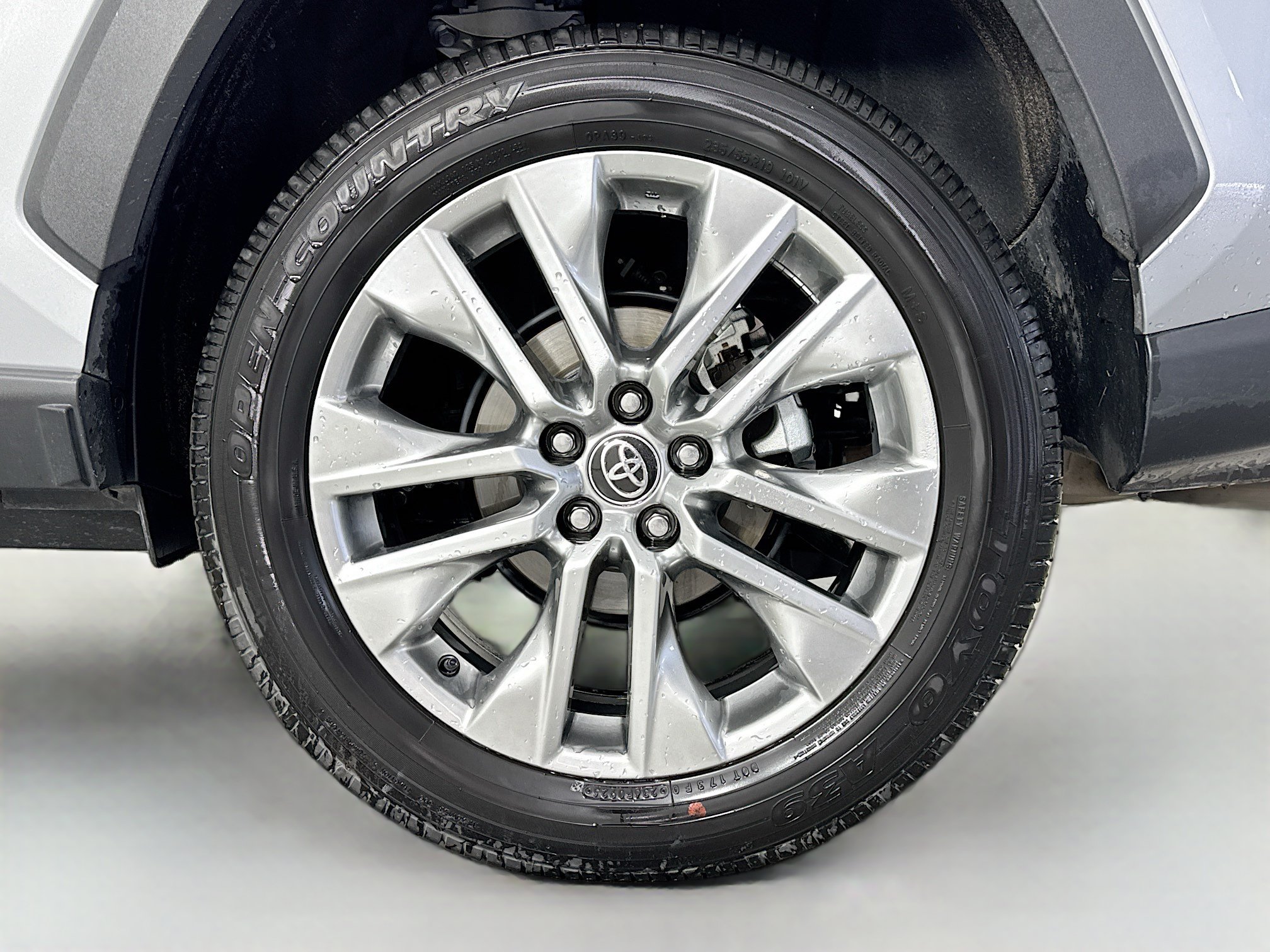 Certified 2025 Toyota RAV4 XLE Premium AWD/4WD image 31