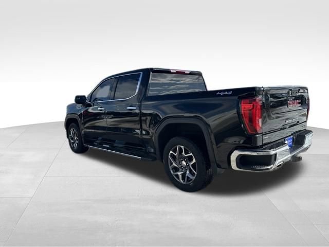 Used 2022 GMC Sierra 1500 SLT w/ SLT Premium Package AWD/4WD image 4