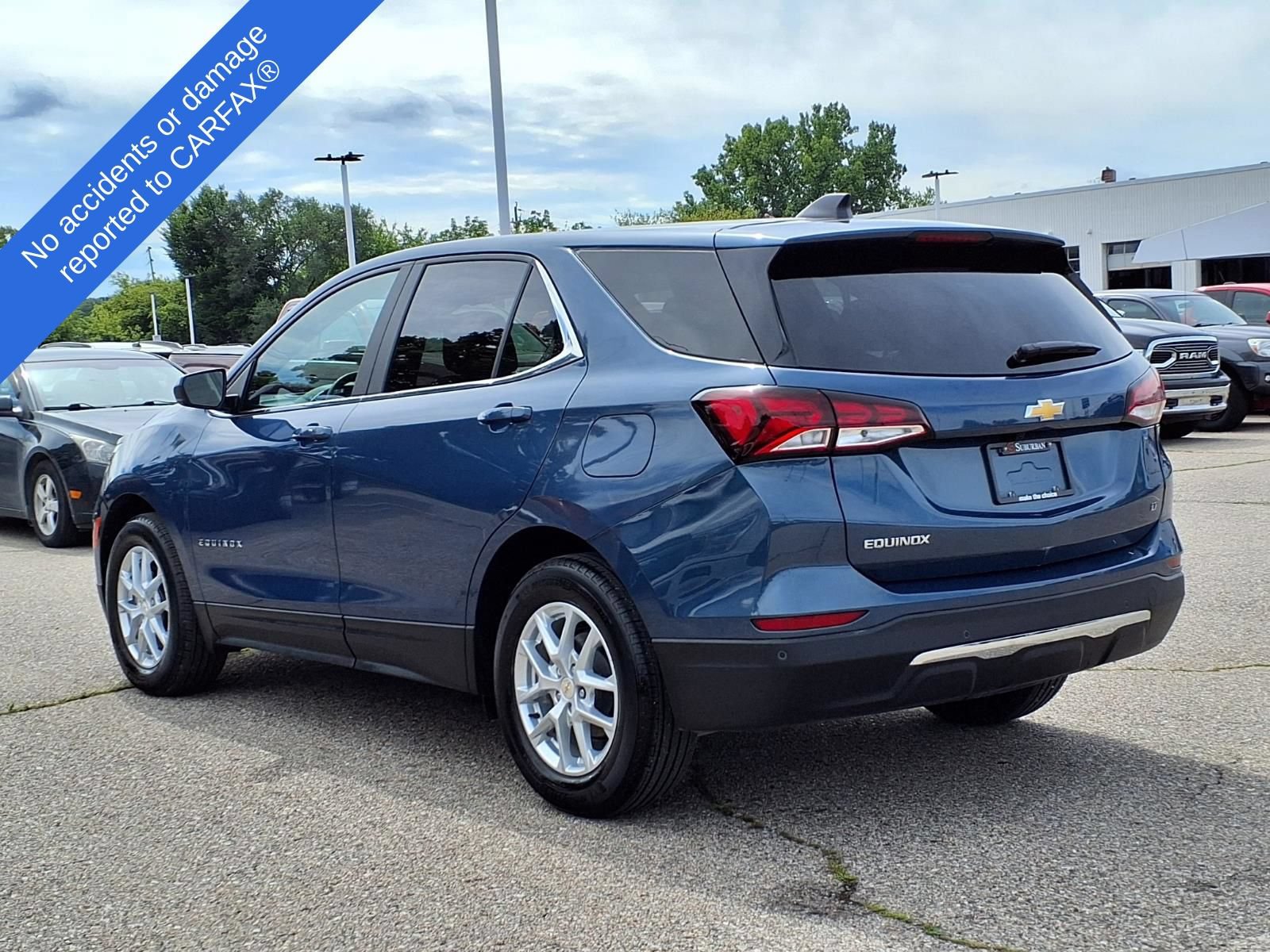 Used 2024 Chevrolet Equinox LT w/ LPO, Floor Liner Package FWD image 8