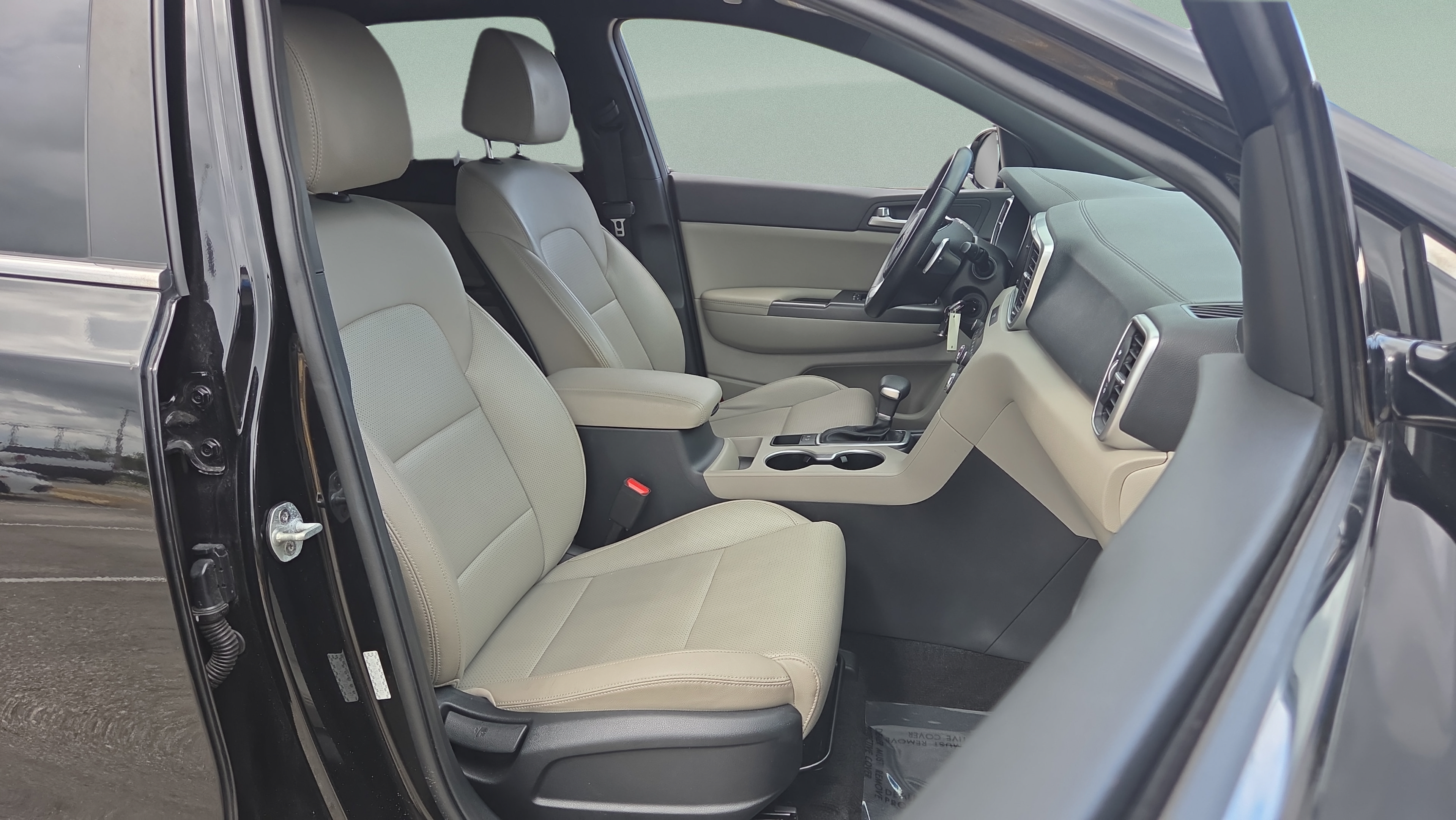 Used 2020 Kia Sportage S FWD image 17
