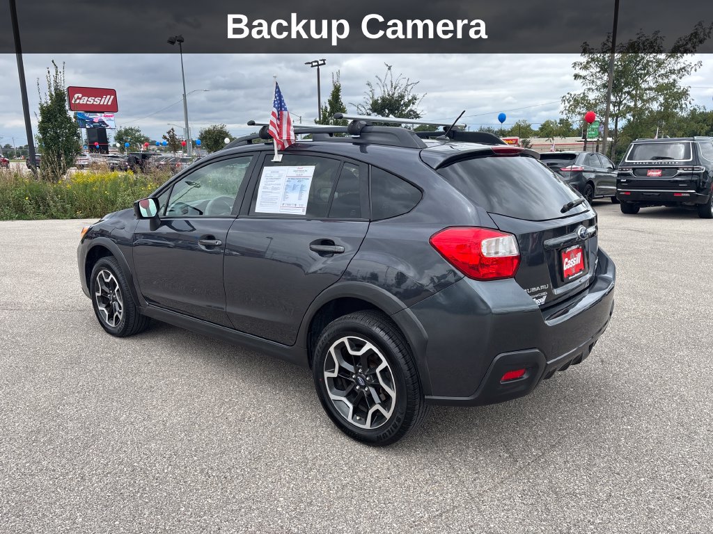 Used 2017 Subaru Crosstrek 2.0i Premium AWD/4WD image 3