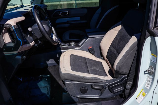 Used 2022 Ford Bronco Wildtrak image 11