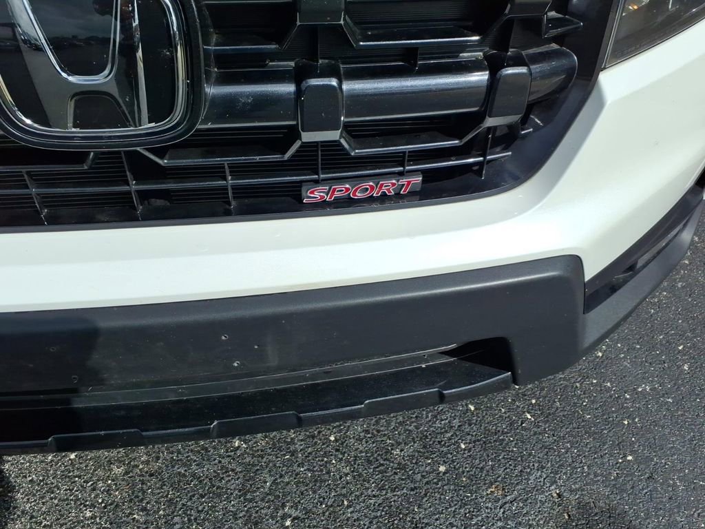 Used 2024 Honda Ridgeline Sport image 4
