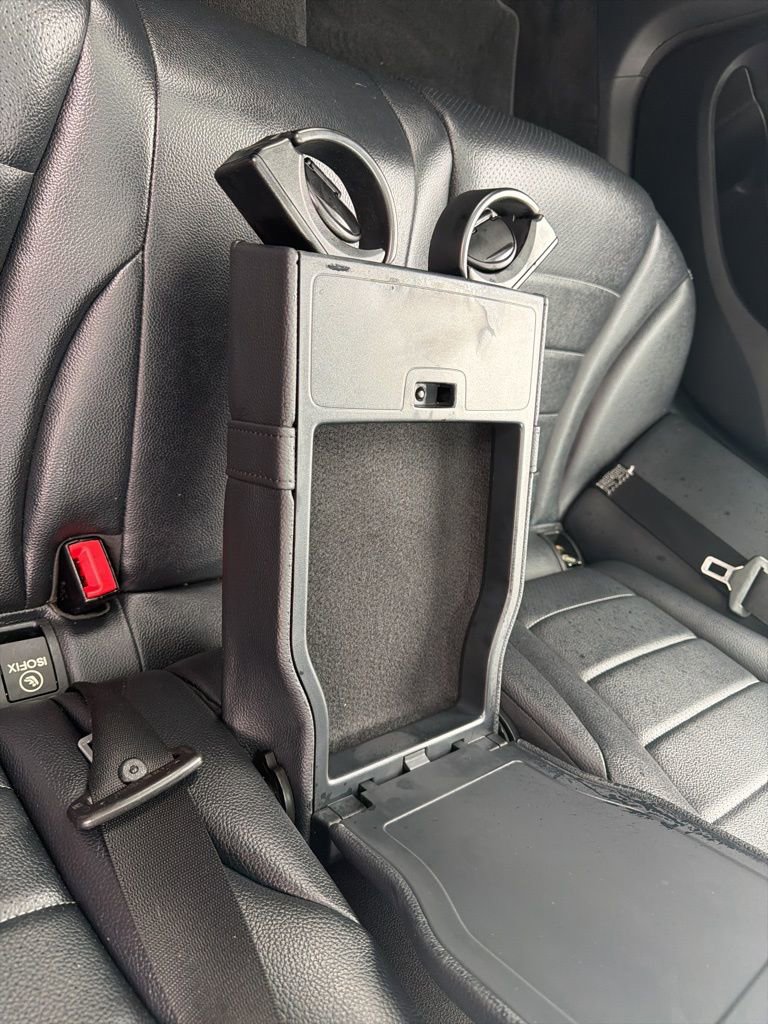 Used 2015 Mercedes-Benz C 400 4MATIC image 37