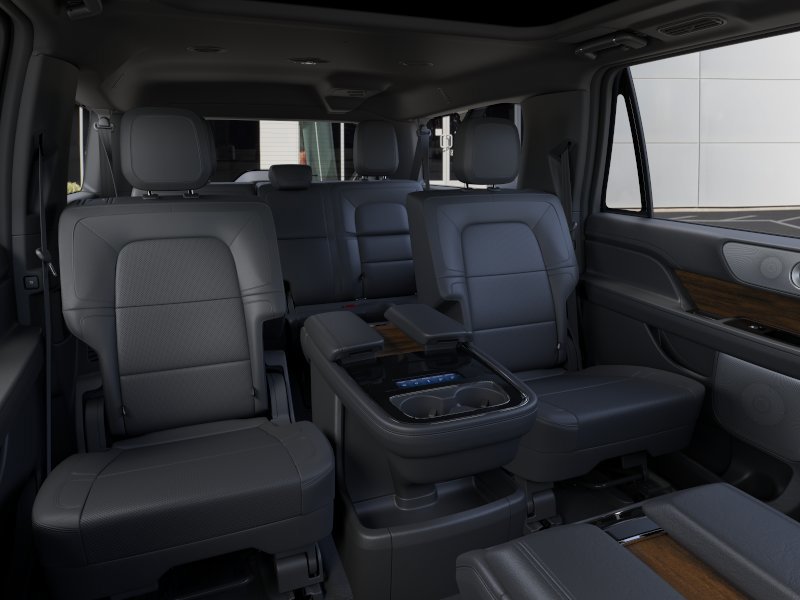 New 2024 Lincoln Navigator L Reserve AWD/4WD image 11