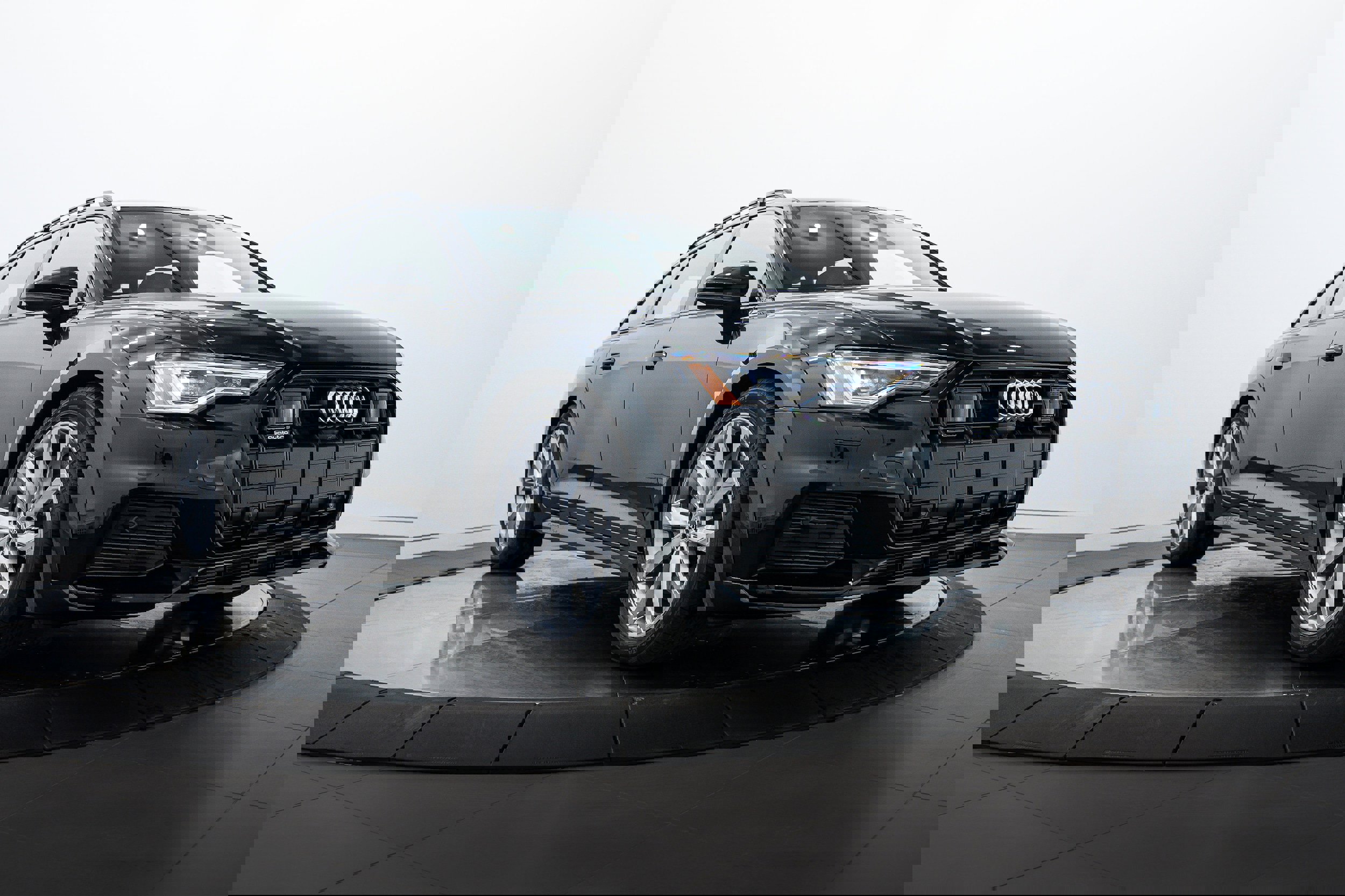 New 2025 Audi A6 Premium Plus