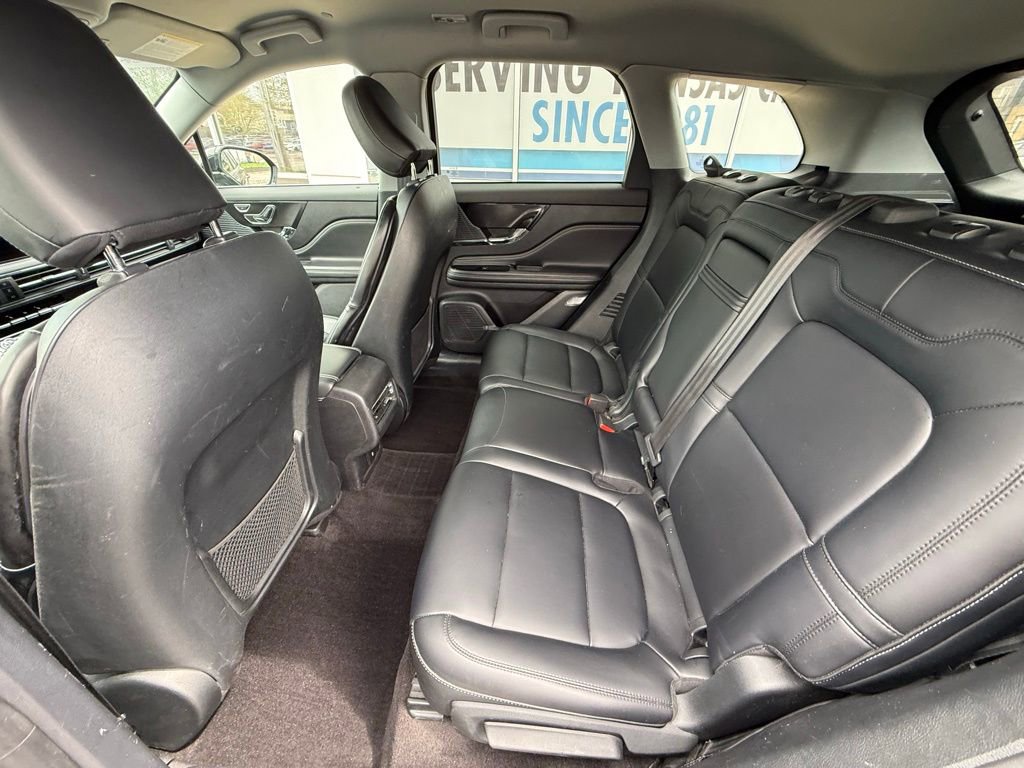 Used 2021 Lincoln Corsair AWD image 8