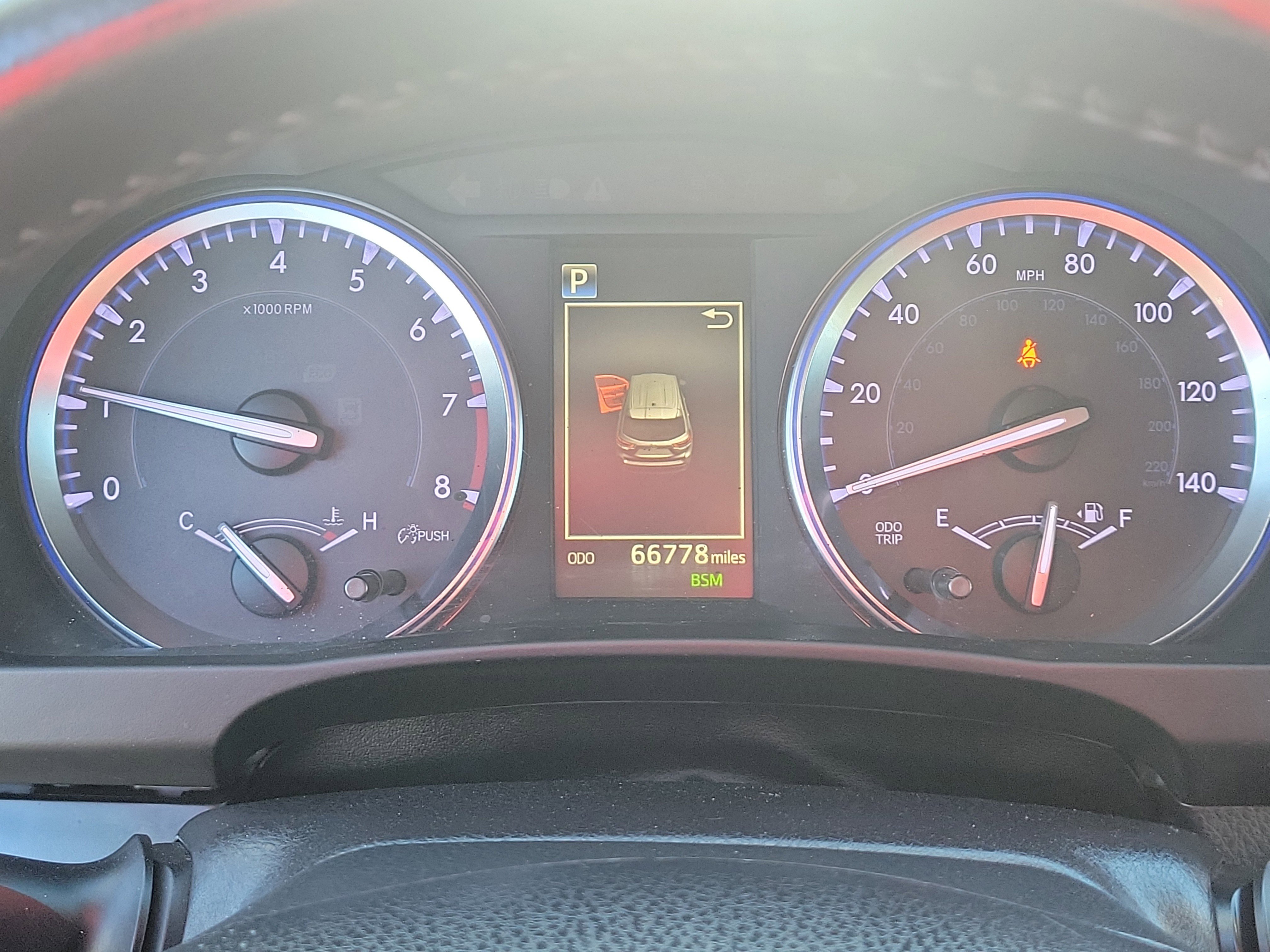 Used 2019 Toyota Highlander XLE image 23