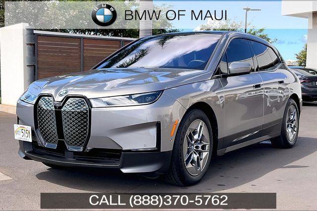 Used 2023 BMW iX xDrive50 w/ Ultimate Package 2