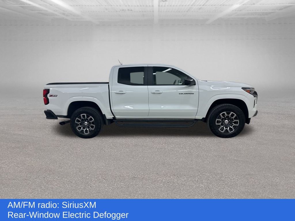 Used 2023 Chevrolet Colorado Z71 w/ Z71 Convenience Package 2 image 14