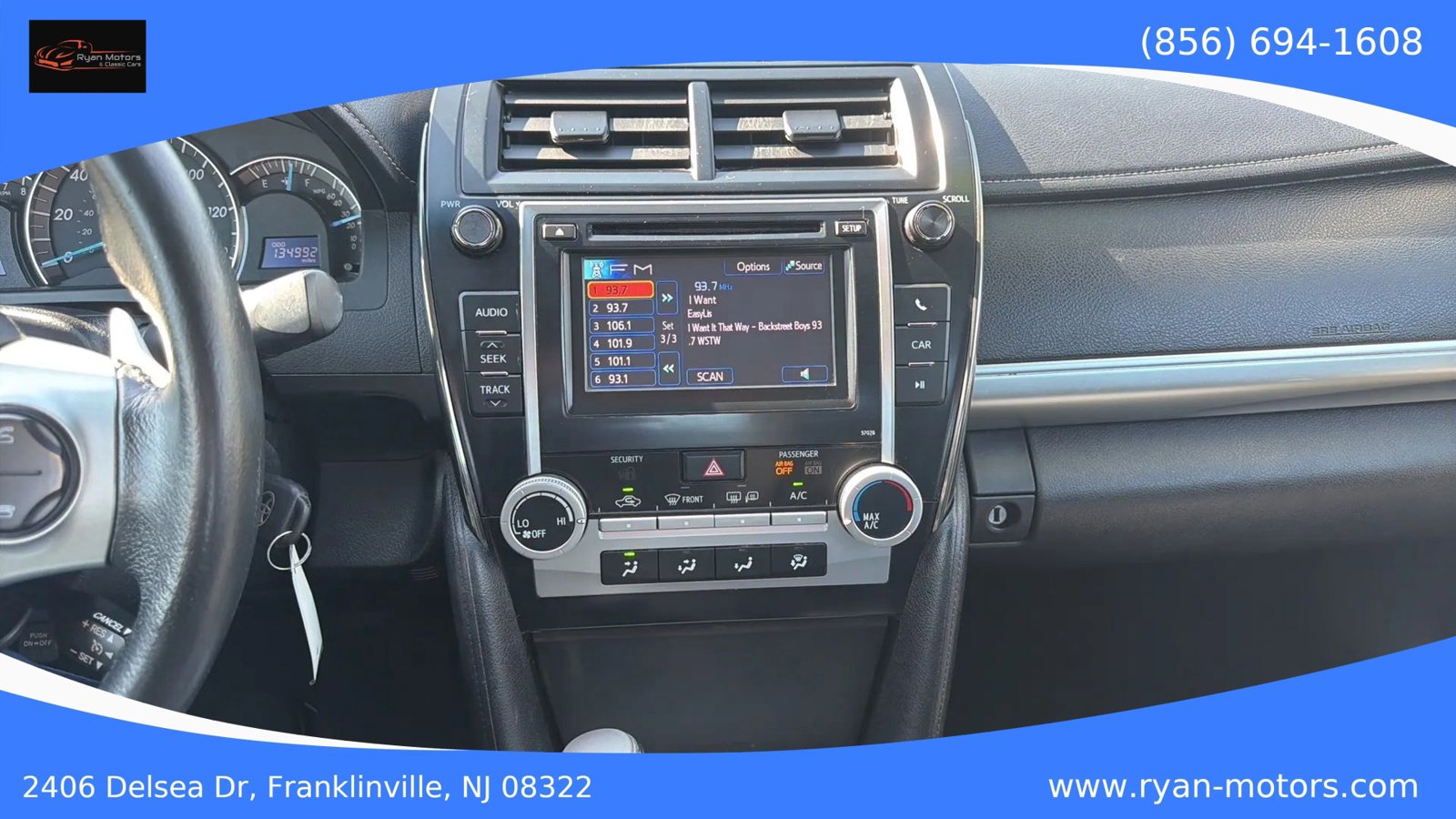Used 2013 Toyota Camry SE FWD image 12